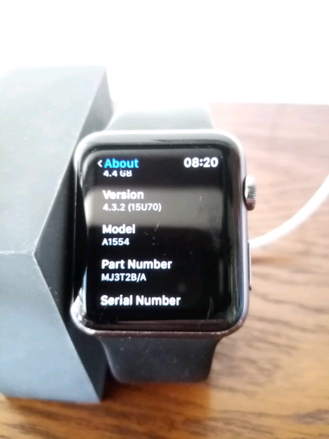 apple watch model a1554 waterproof